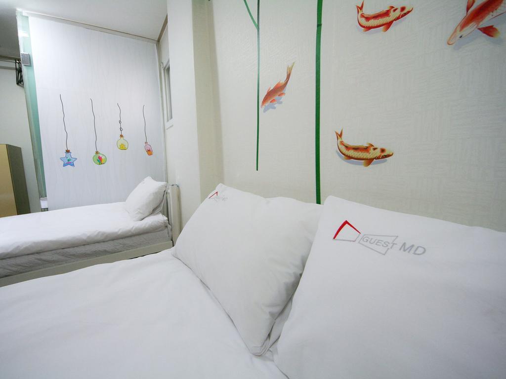 Guesthouse Myeongdong Seoel Kamer foto