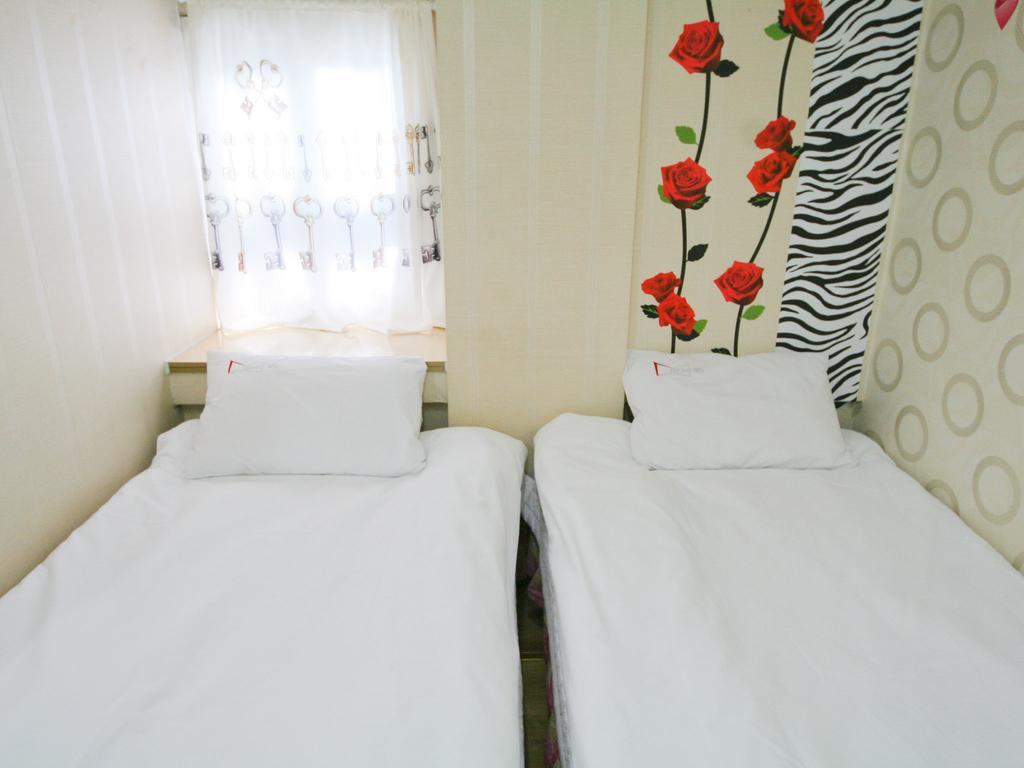 Guesthouse Myeongdong Seoel Kamer foto
