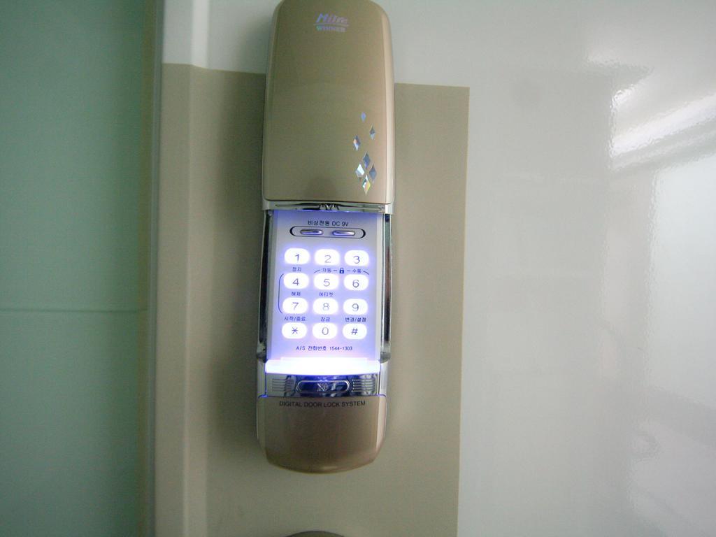 Guesthouse Myeongdong Seoel Kamer foto