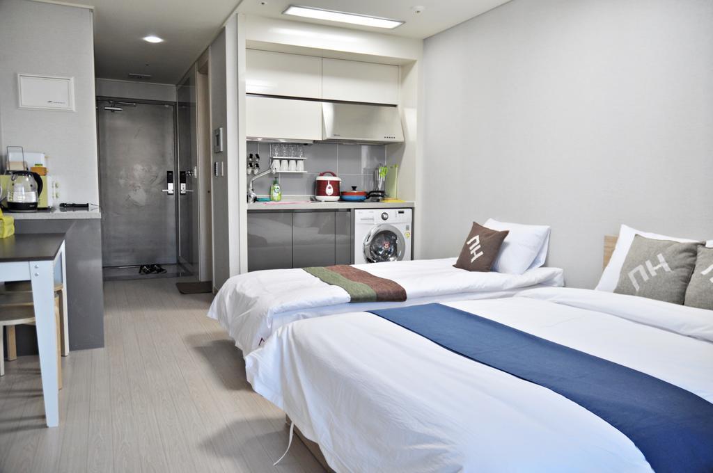 Guesthouse Myeongdong Seoel Buitenkant foto