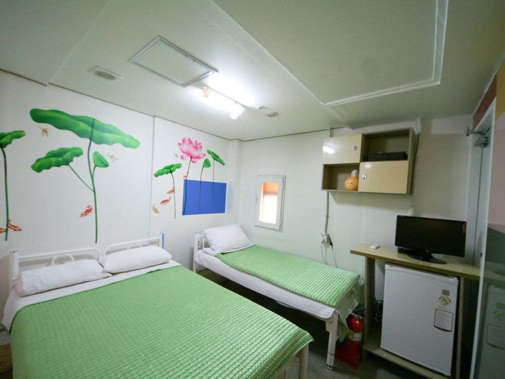 Guesthouse Myeongdong Seoel Buitenkant foto